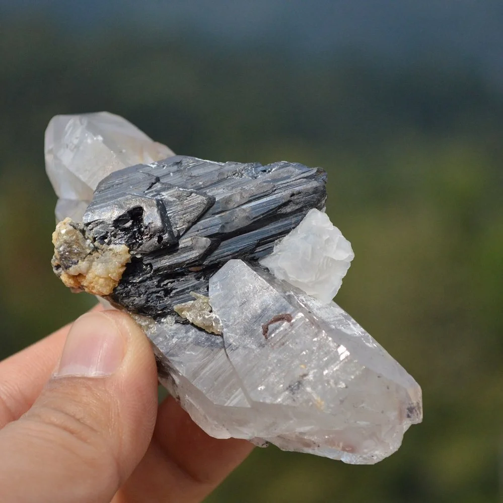 Ferberite With Double Terminated Ghost Quartz,Fluorite,Calcite,Dolomite,Mica Crystals - Image 2