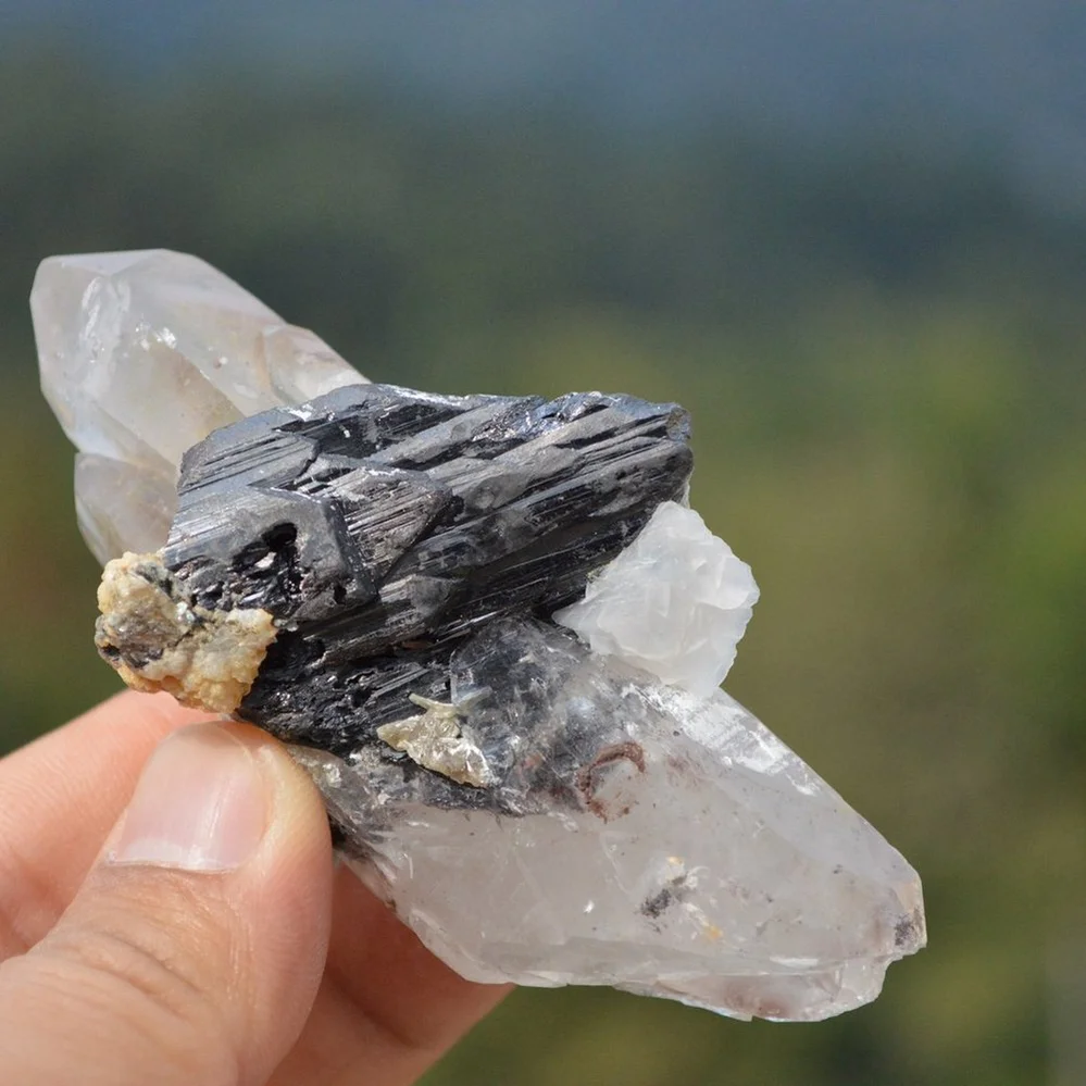 Ferberite With Double Terminated Ghost Quartz,Fluorite,Calcite,Dolomite,Mica Crystals - Image 3