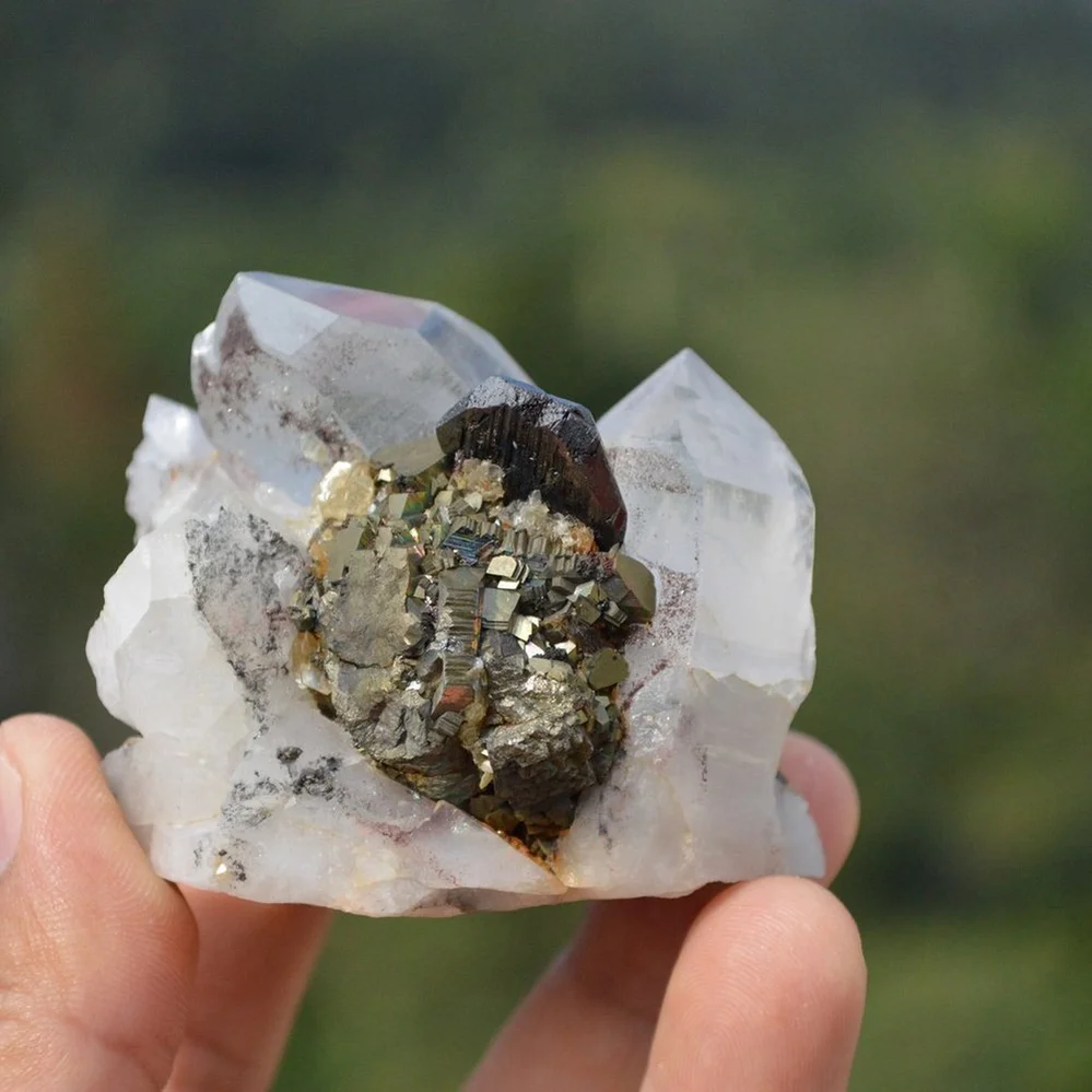 Ferberite With Quartz,Arsenopyrite,Mica Crystals - Image 2