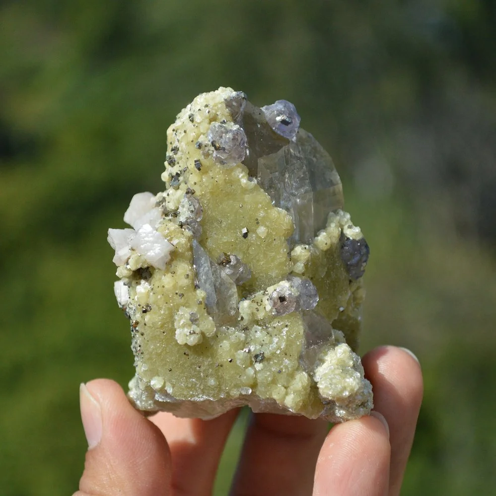 Quartz With Fluorite,Dolomite,Pyrite Crystals