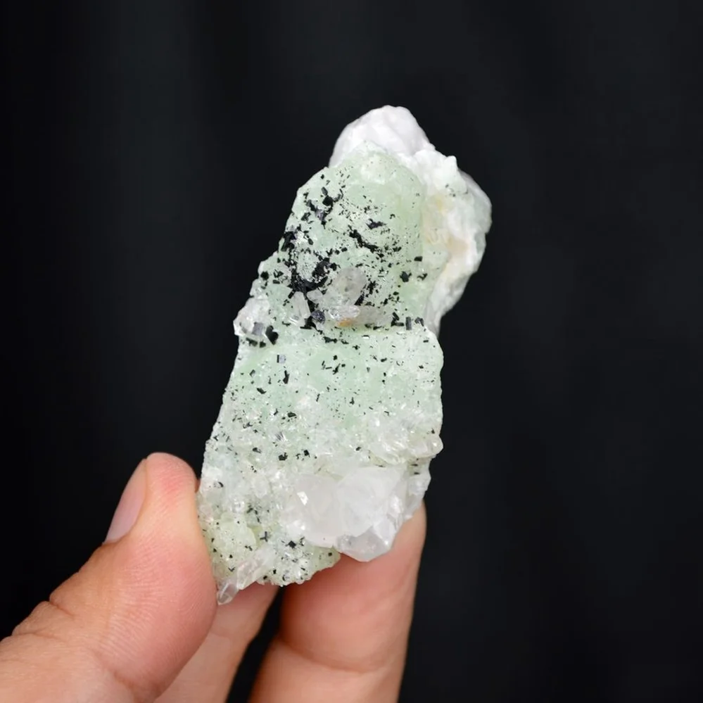 Prehnite With Babingtonite And Quartz Crystals - Image 2