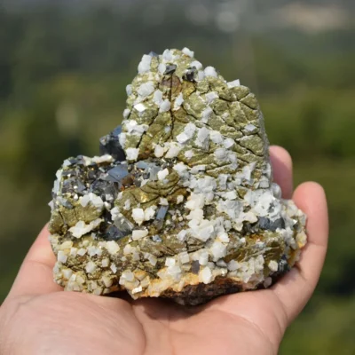 Marmatite With Chalcopyrite, Dolomite, Arsenopyrite, Quartz Crystals
