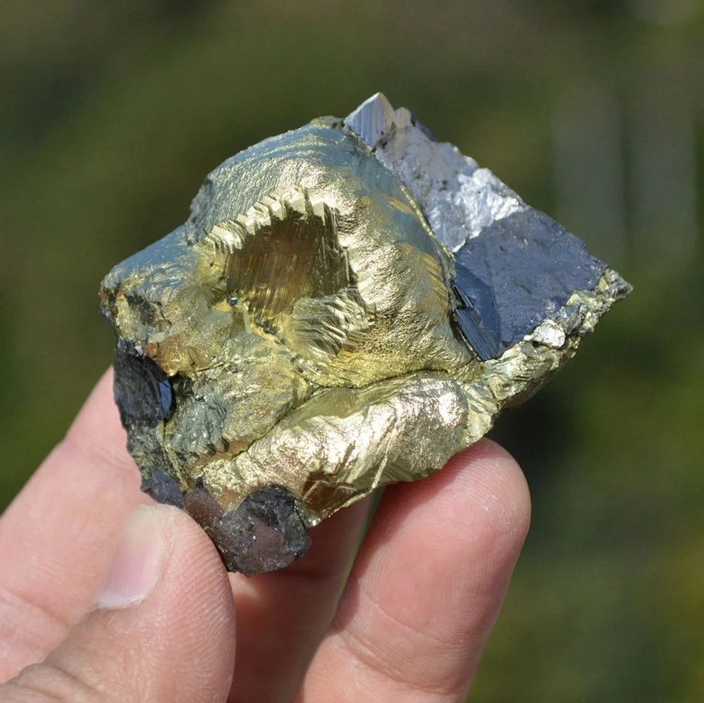 Marmatite With Chalcopyrite Crystals - Image 4