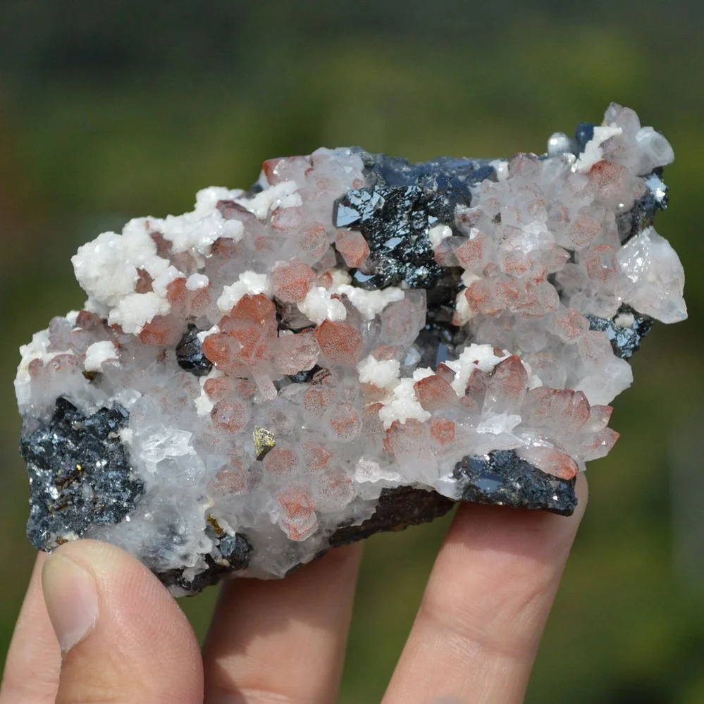 Red Quartz With Chalcopyrite, Marmatite, Dolomite Crystals