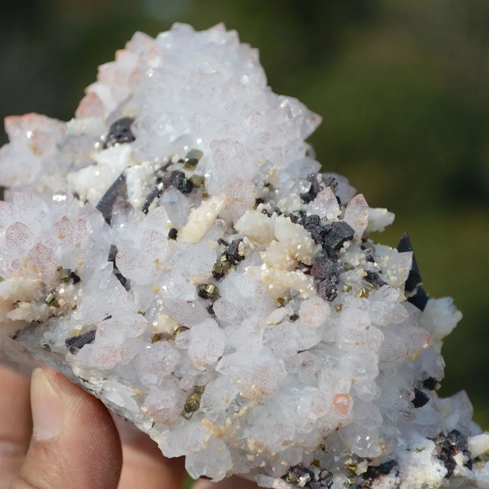 Red Quartz With Chalcopyrite, Calcite, Pyrite, Dolomite Crystals - Image 5