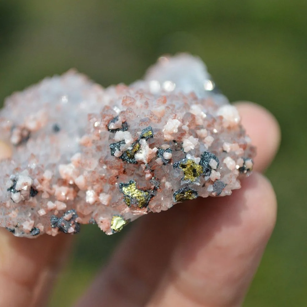 Red Quartz With Chalcopyrite, Marmatite, Dolomite Crystals - Image 5