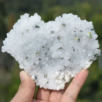 Quartz With Chalcopyrite, Pyrite, Dolomite Crystals
