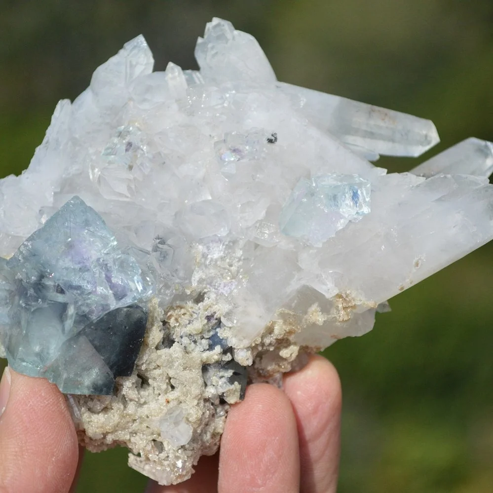 Bismuthinite Inside Fluorite With Quartz, Arsenopyrite, Mica Crystals (Floater) - Image 4