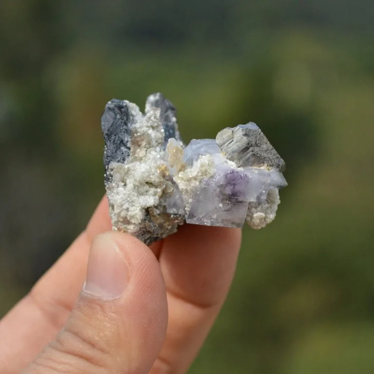 Ferberite With Quartz,Fluorite,Arsenopyrite,Mica Crystals - Image 7