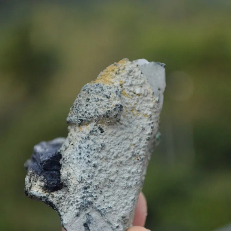 Ferberite With Quartz,Mica Crystals - Image 5