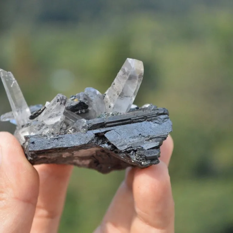 Ferberite With Quartz,Arsenopyrite,Mica Crystals - Image 7