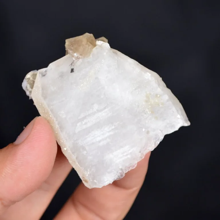 Scheelite With Quartz And Calcite Crystals - Image 6