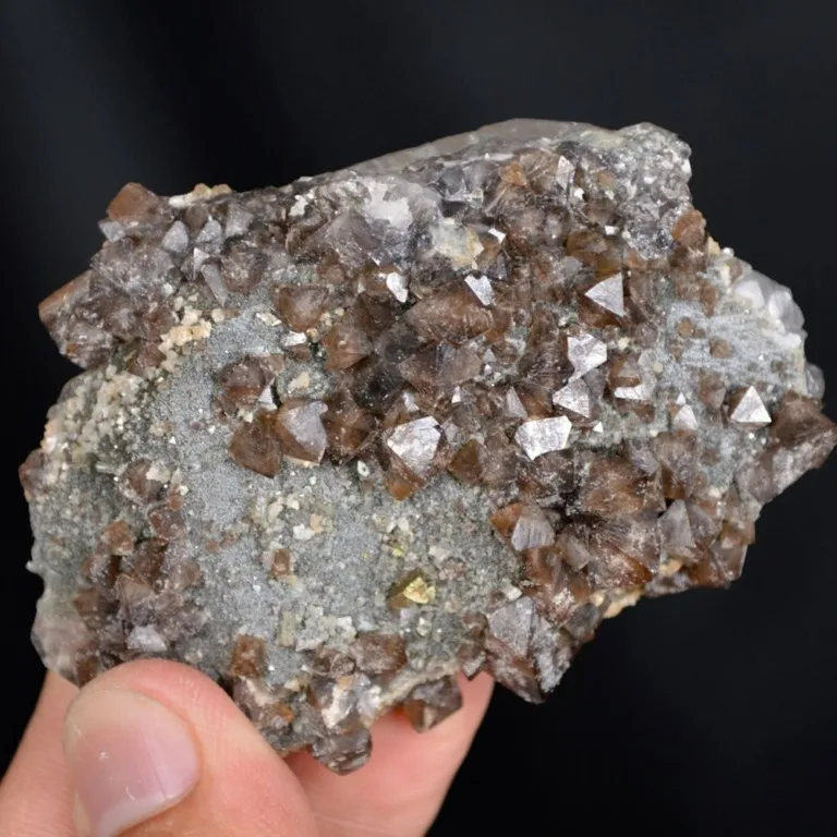 Scheelite With Quartz And Chalcopyrite, Dolomite Crystals - Image 7