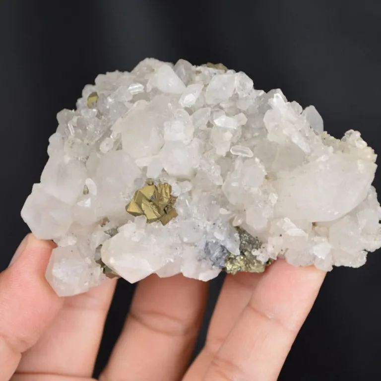 Quartz With Chalcopyrite,Marmatite Crystals - Image 2