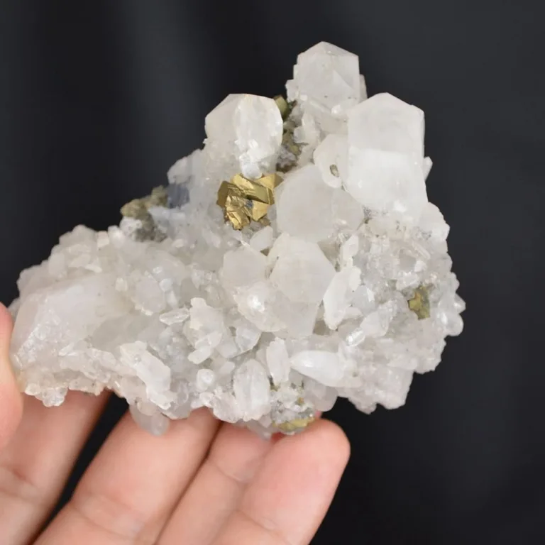 Quartz With Chalcopyrite,Marmatite Crystals - Image 7