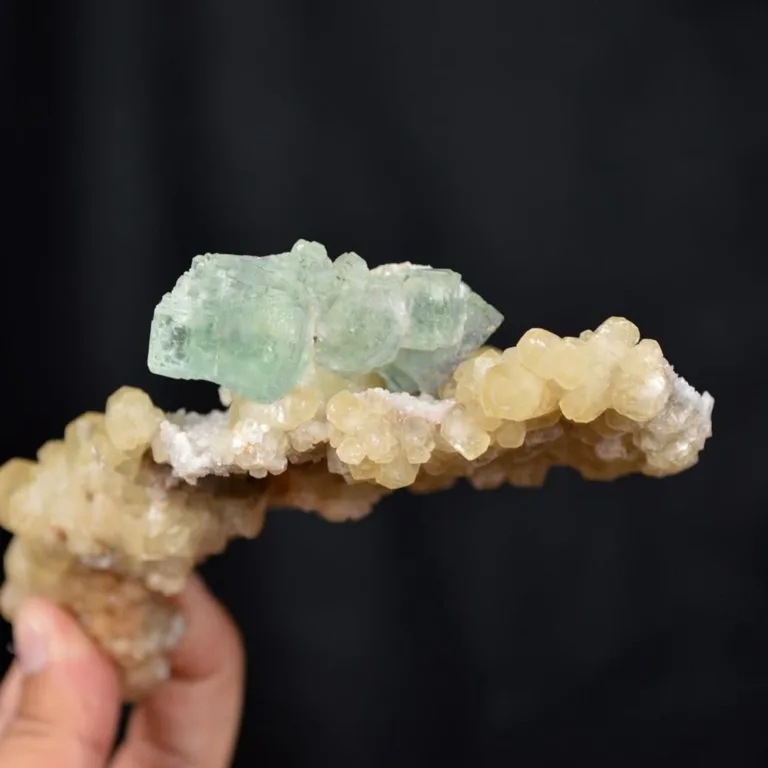 Fluorite With Calcite,Dolomite,Quartz Crystals - Image 7