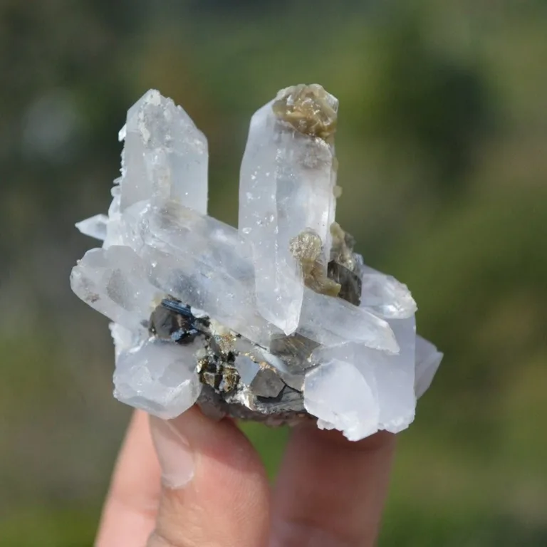 Quartz With Arsenopyrite, Bournonite, Mica Crystals (Floater) - Image 2