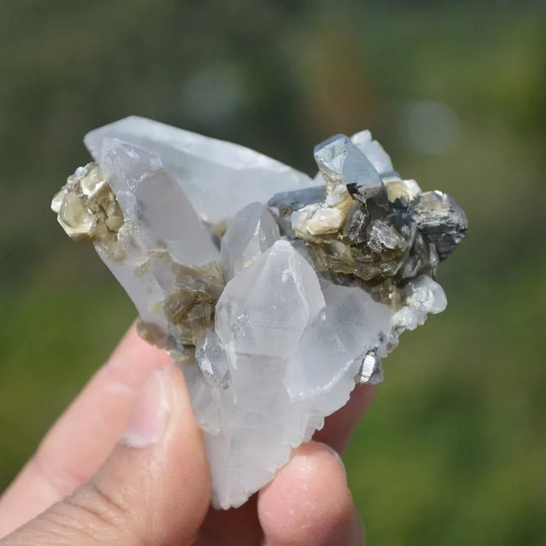Quartz With Arsenopyrite, Bournonite, Mica Crystals (Floater) - Image 4
