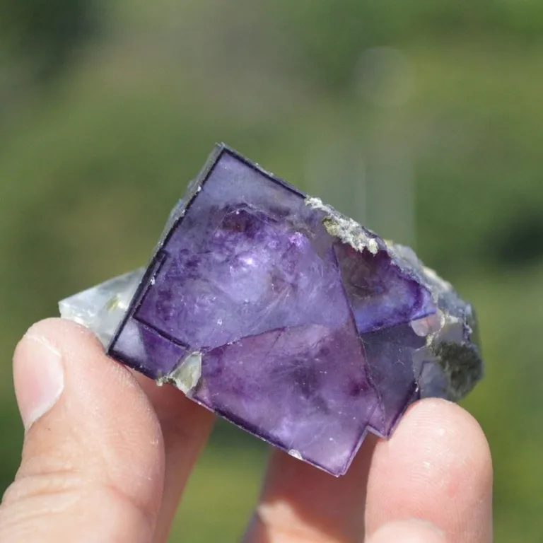 Fluorite With Quartz, Mica Crystals - Image 10