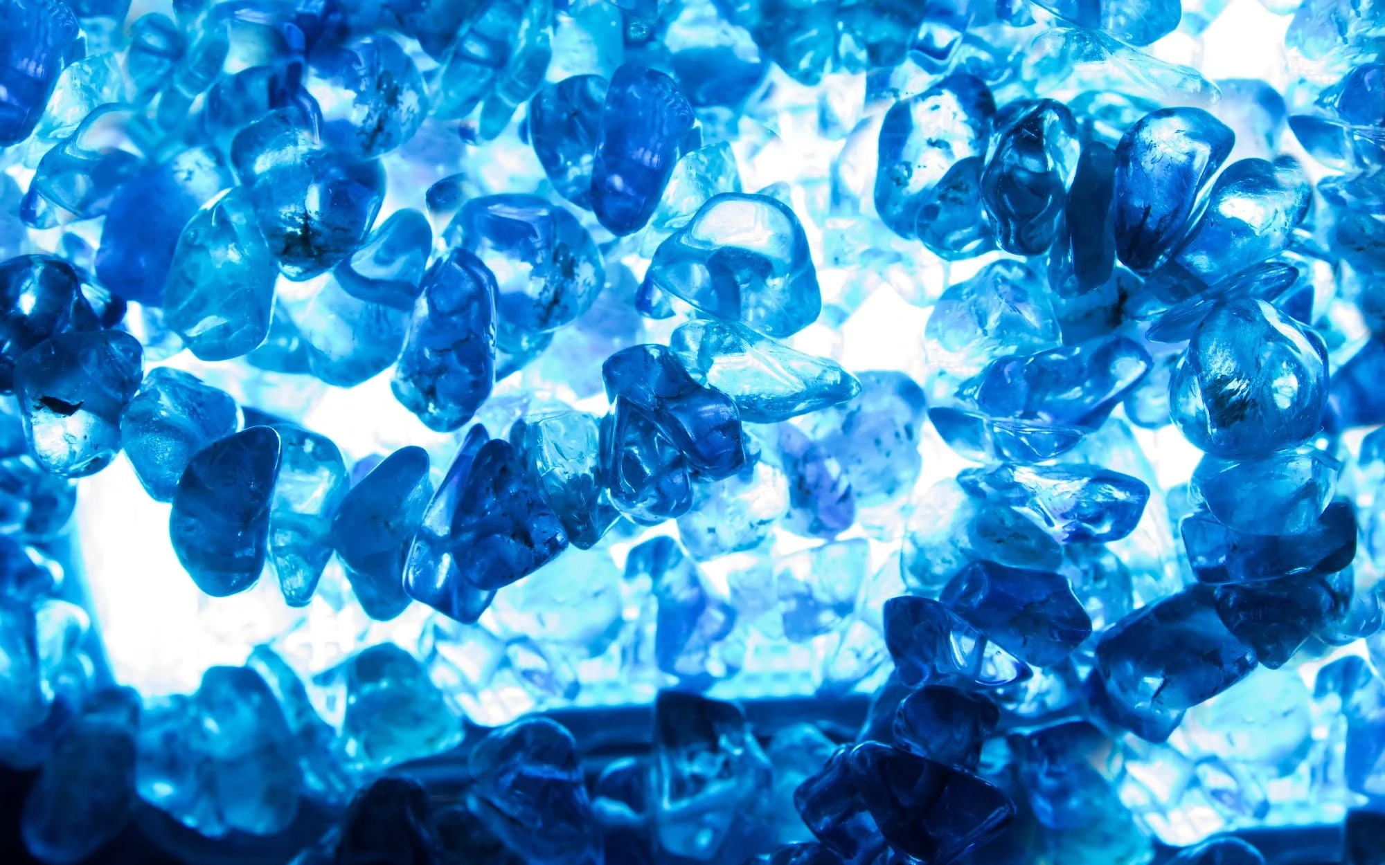 blue quartz properties