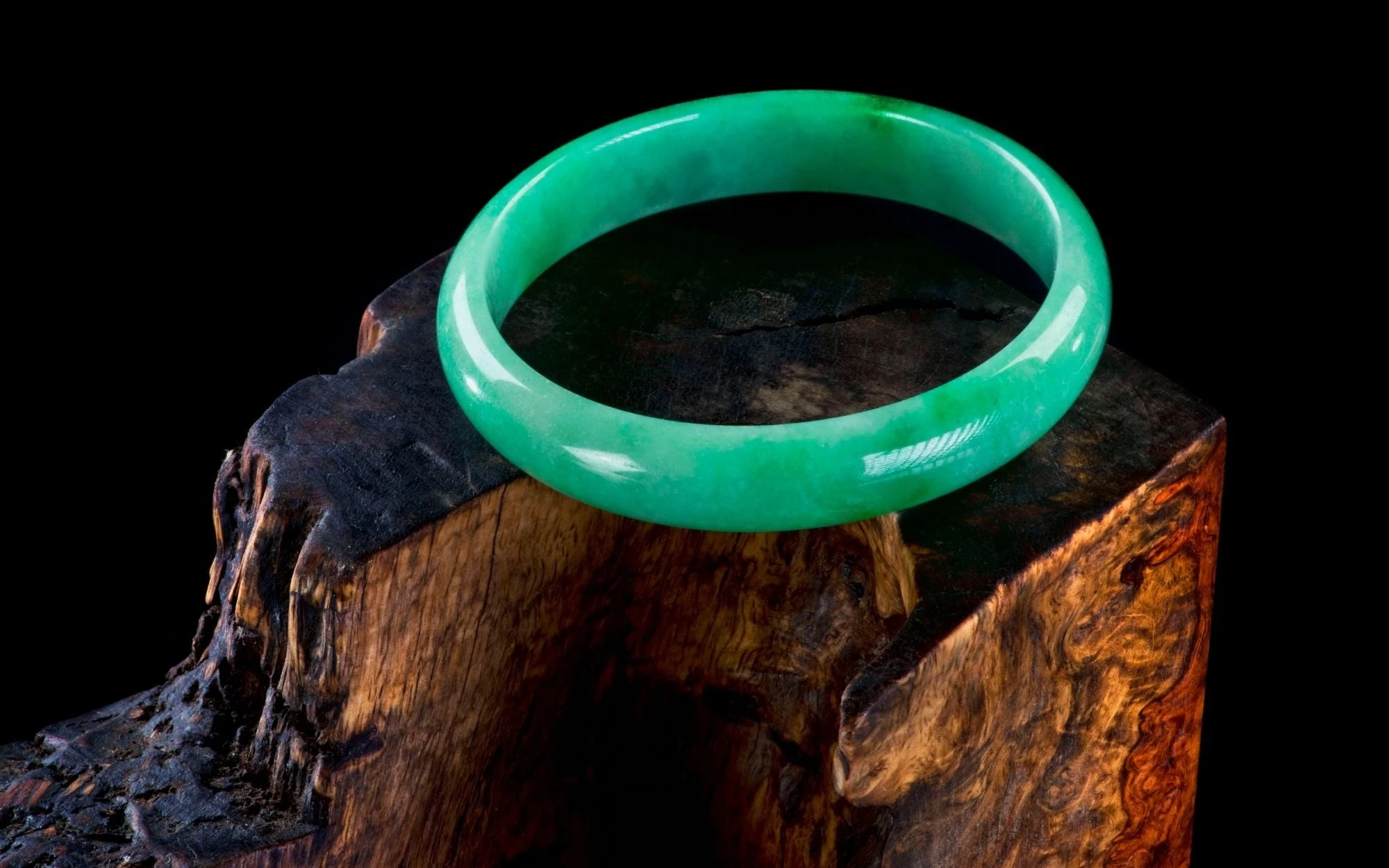 measuring jade bangle size